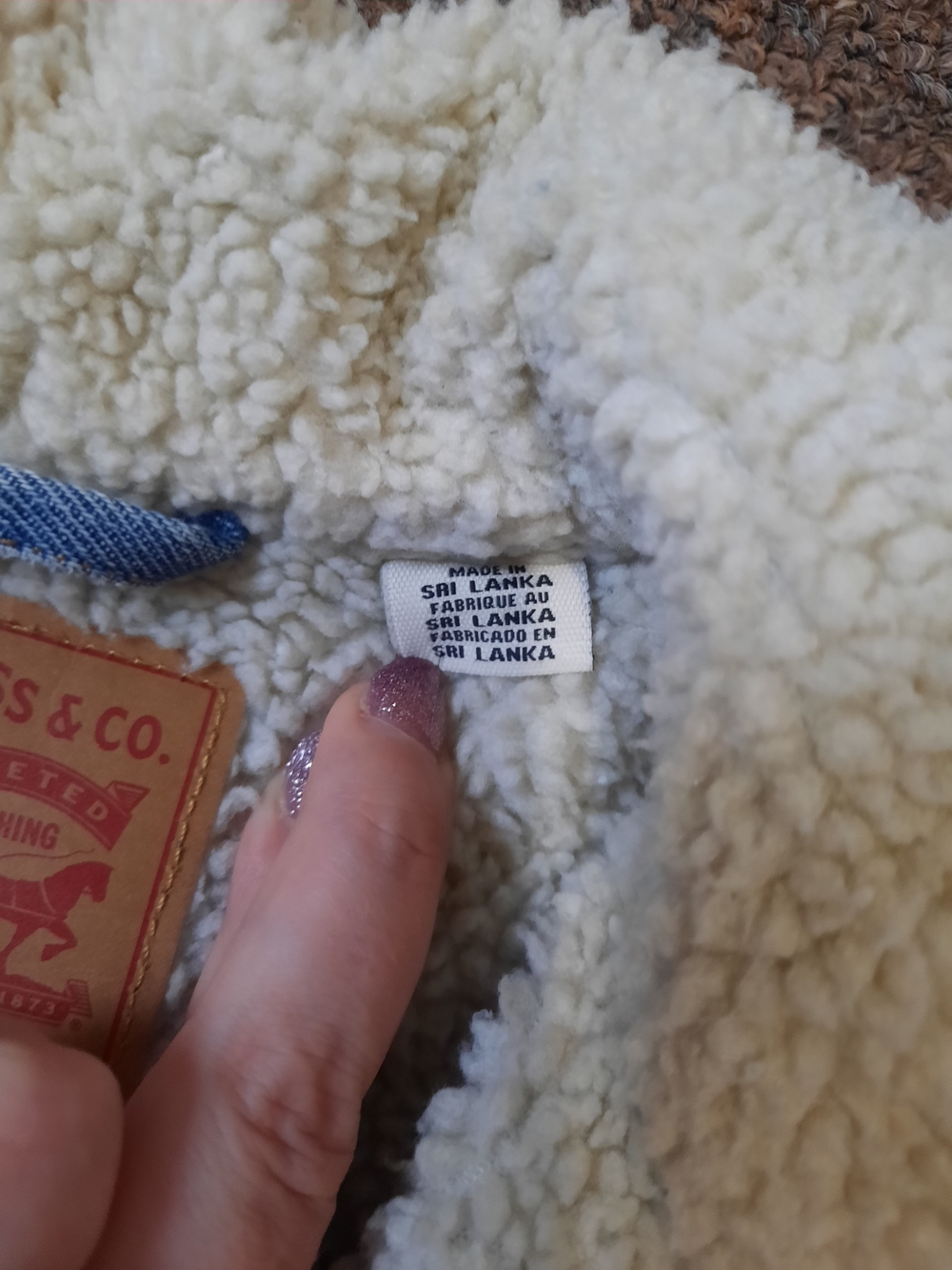 Levi's Light Blue Denim Sherpa Bomber Jacket with Cream Collar - Picture 7 of 7